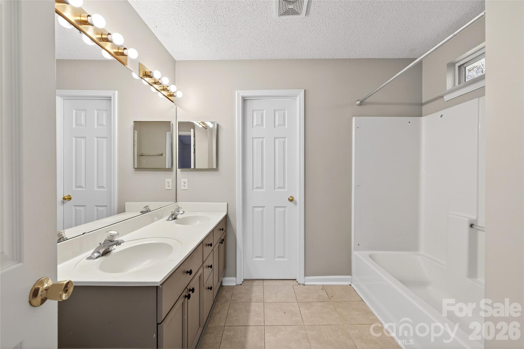 1906 Decatur Court Charlotte, NC 28213 - Photo 18 of 25