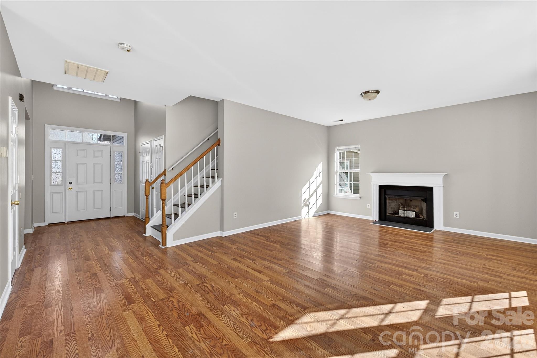 1906 Decatur Court Charlotte, NC 28213 - Photo 5 of 25