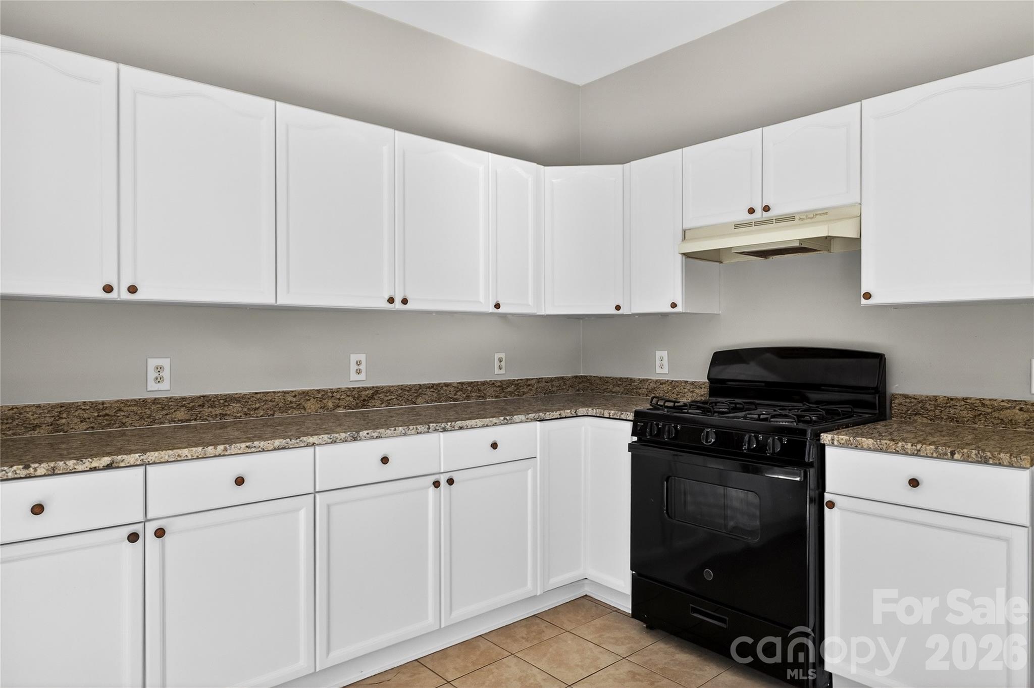 1906 Decatur Court Charlotte, NC 28213 - Photo 10 of 25