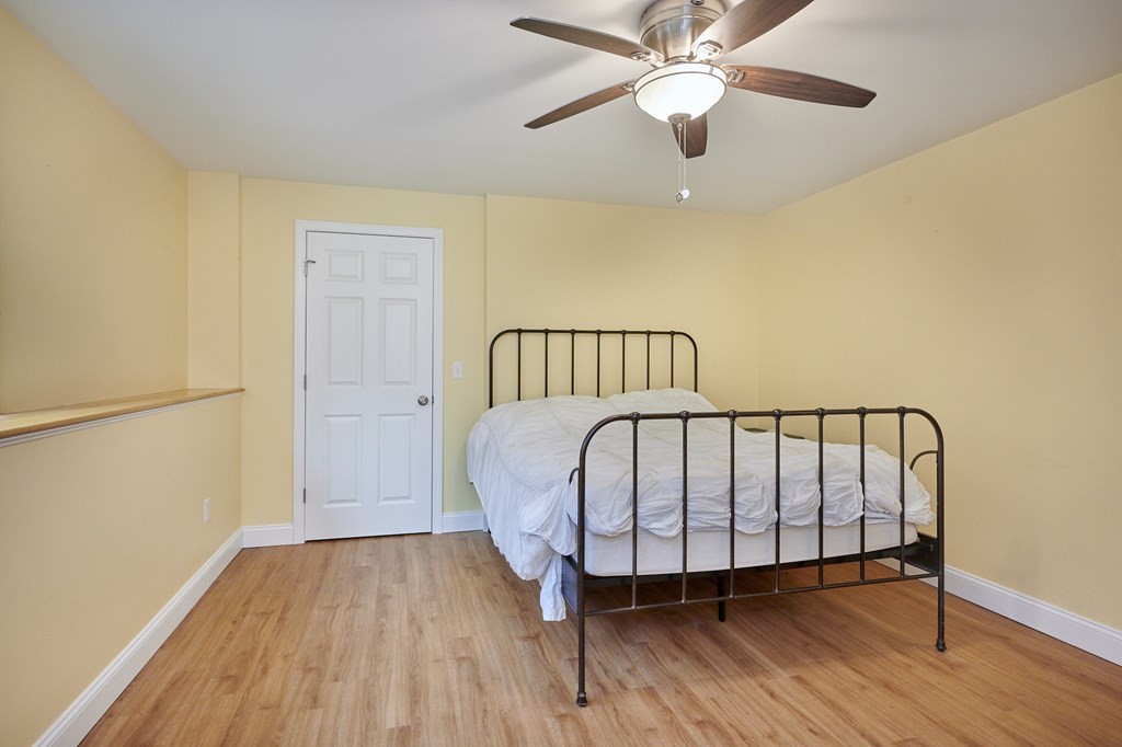 5 Goshen Road Williamsburg, MA 01096 - Photo 27 of 40 Gallery Image 27