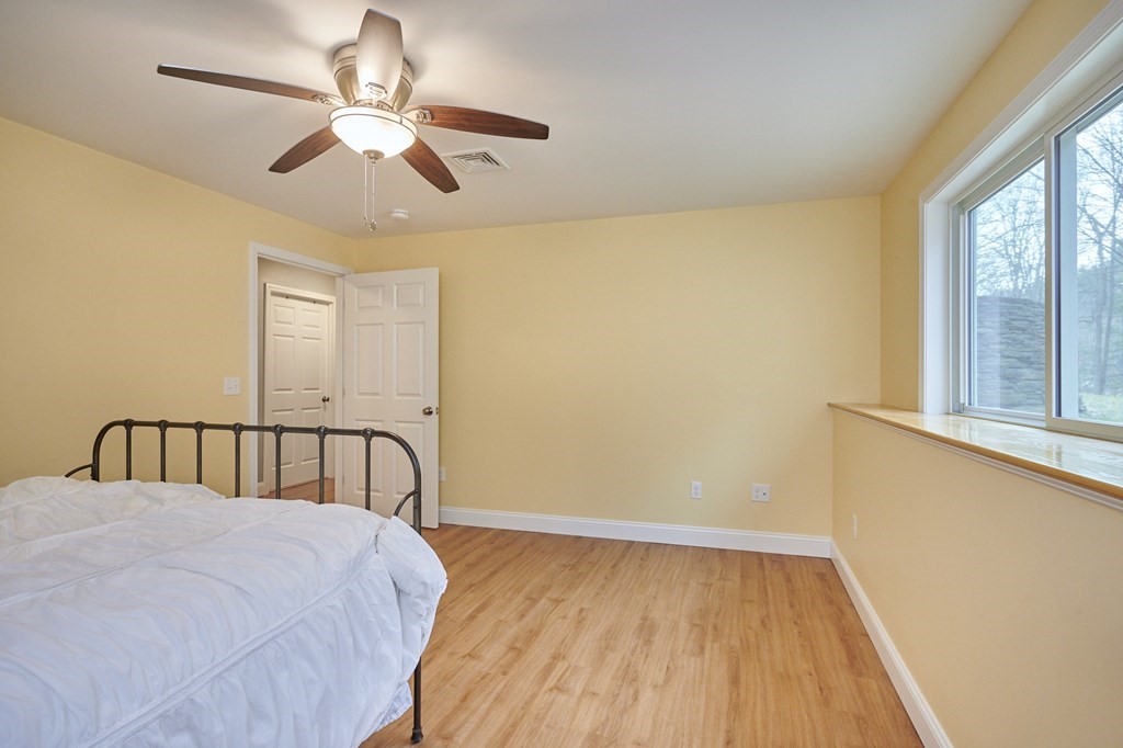 5 Goshen Road Williamsburg, MA 01096 - Photo 28 of 40 Gallery Image 28