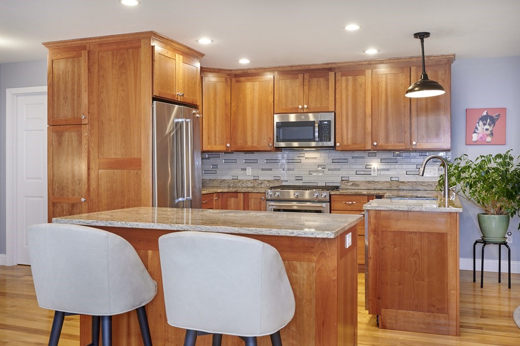 5 Goshen Road Williamsburg, MA 01096 - Photo 7 of 40 Gallery Image 7