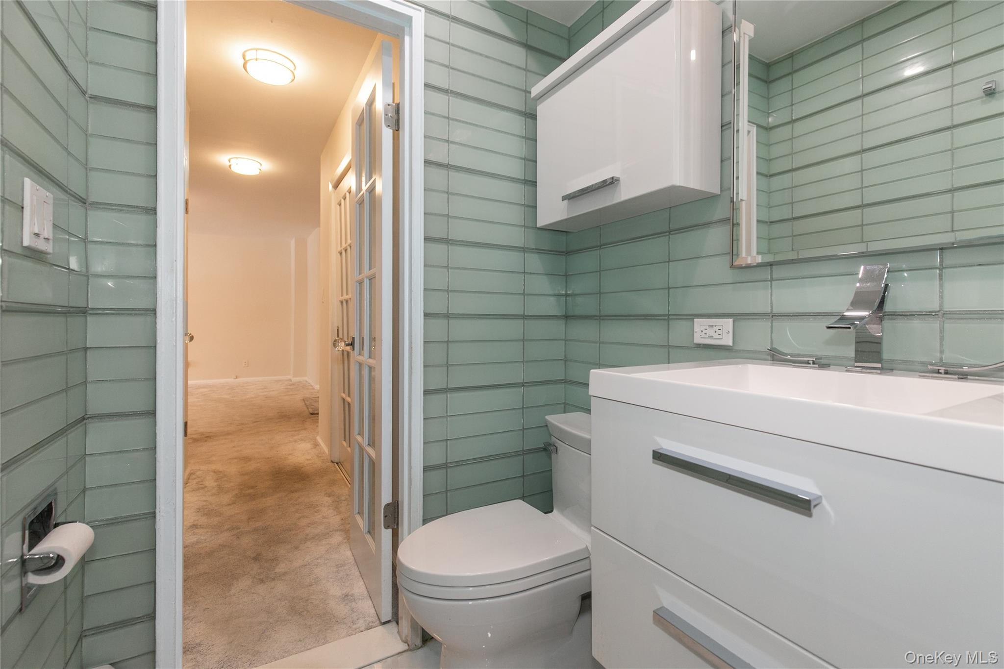 185 South Middle Neck Road, Unit 1L Great Neck, NY 11021 - Photo 17 of 23 Gallery Image 17