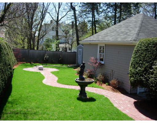 47 Payson Road Belmont, MA 02478 - Photo 2 of 15 Gallery Image 2