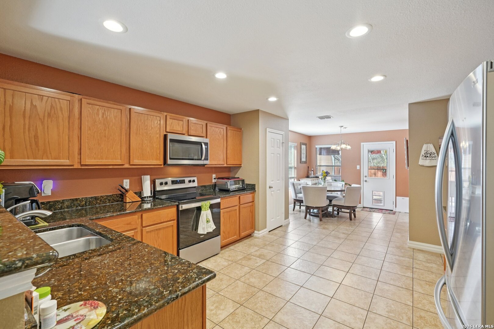 7835 Saddle Run Selma, TX 78154 - Photo 9 of 35