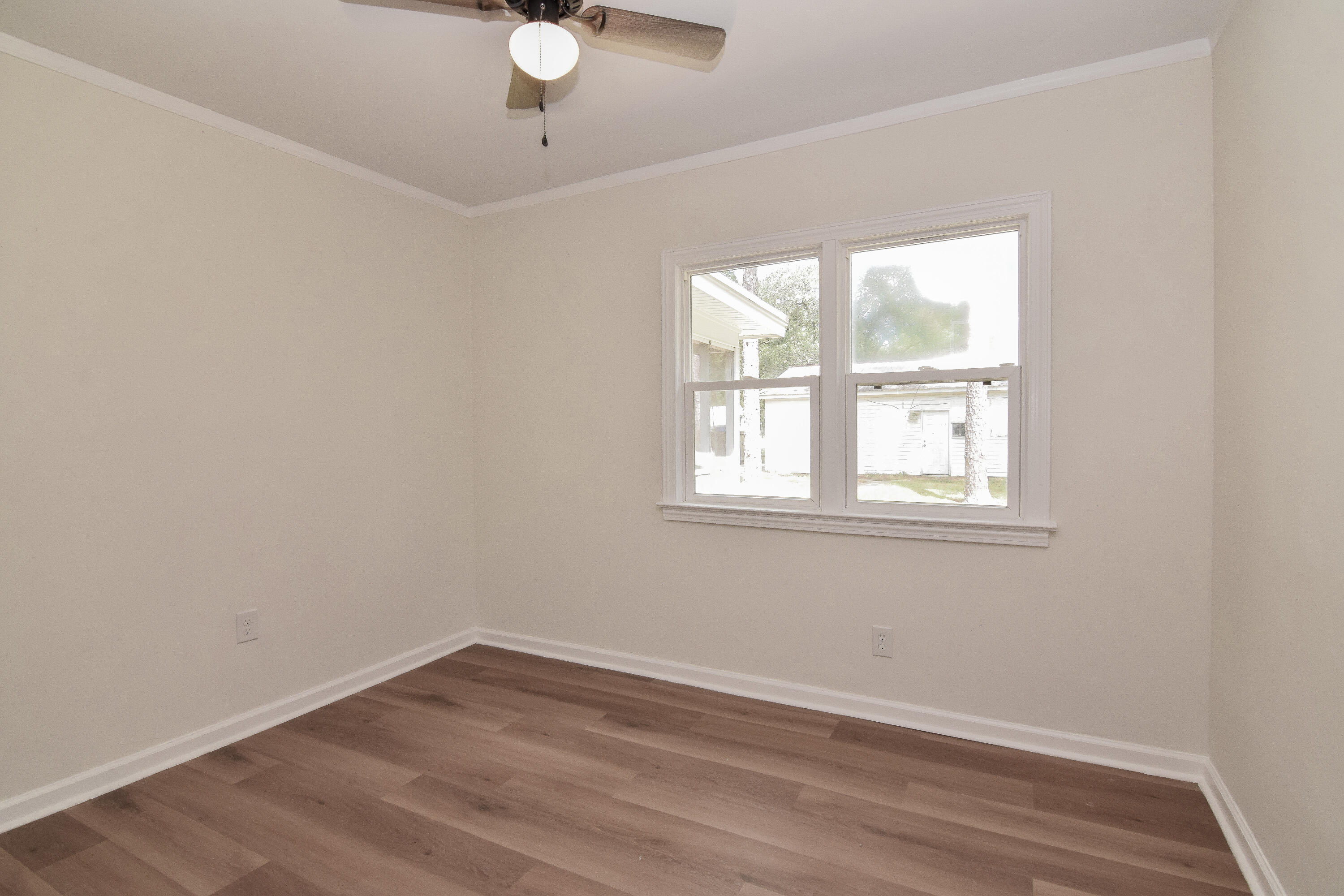 203 Dunmeyer Hill Road Ladson, SC 29485 - Photo 13 of 20 203 Dunmeyer Hill-17