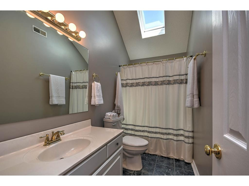 465 Hidden Acres Road Kingsport, TN 37664 - Photo 26 of 36 Photo 26