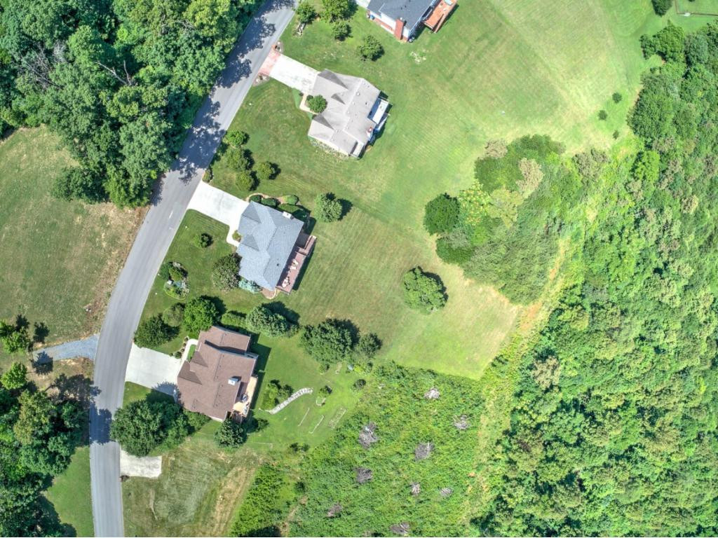 465 Hidden Acres Road Kingsport, TN 37664 - Photo 34 of 36 Photo 34