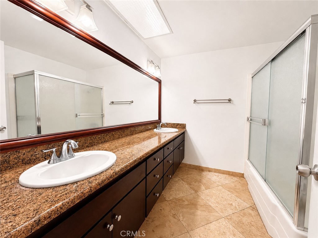 4581 Sandburg Way Irvine, CA 92612 - Photo 13 of 14