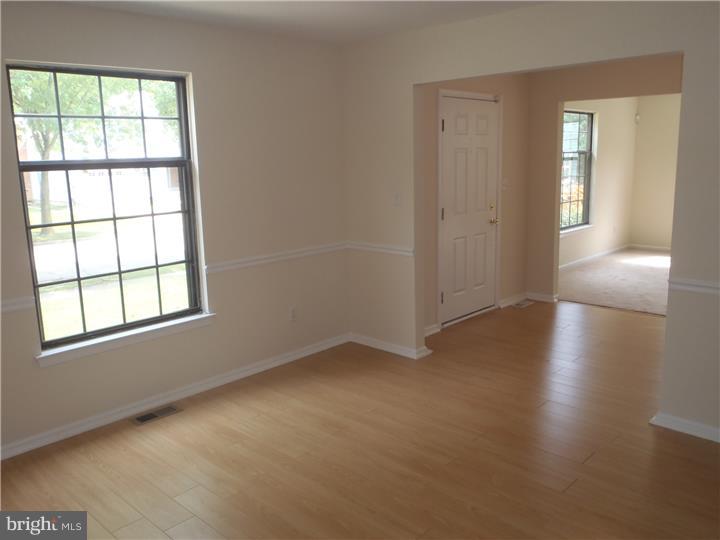 48 Euston Road West Evesham, NJ 08053 - Photo 4 of 15 Dining Room