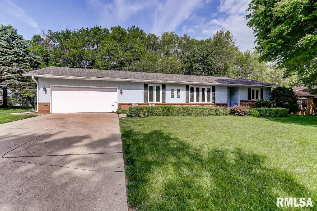 113 Deer Creek Road Rochester, IL 62563 - Photo 1 of 44