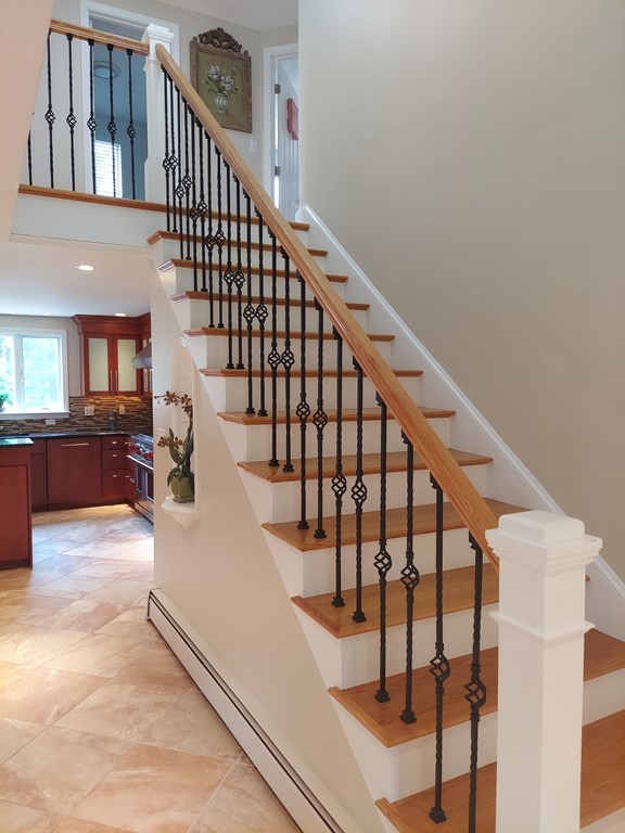 12 Devonshire Road Middleton, MA 01949 - Photo 12 of 36 Gallery Image 12