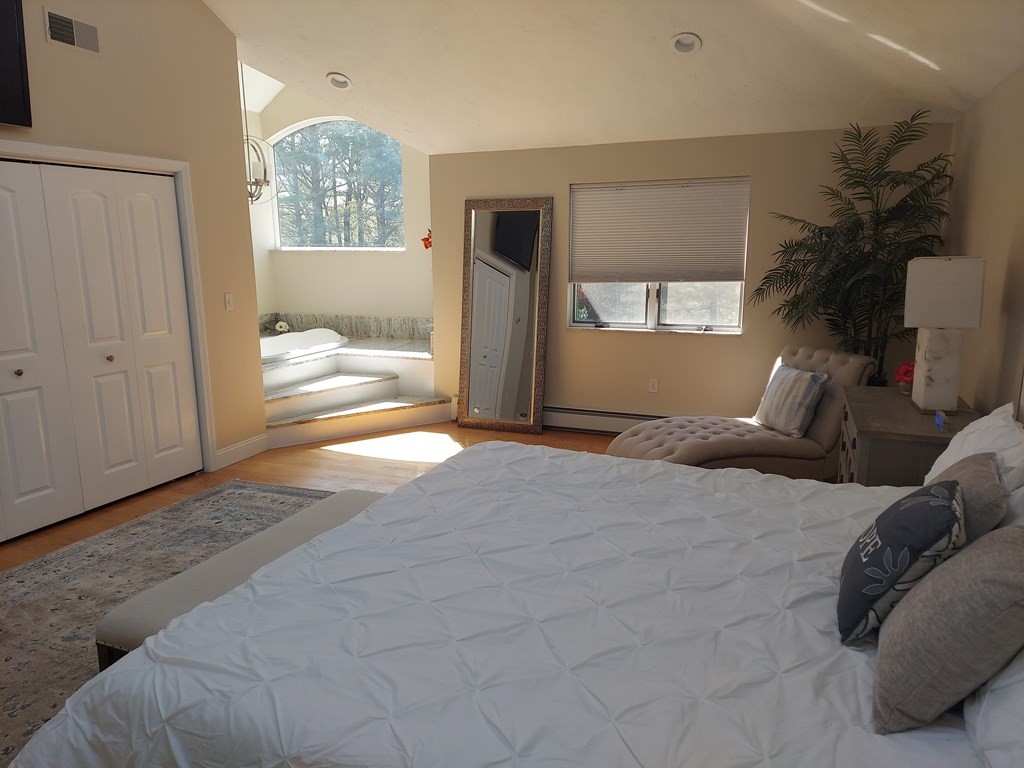 12 Devonshire Road Middleton, MA 01949 - Photo 17 of 36 Gallery Image 17