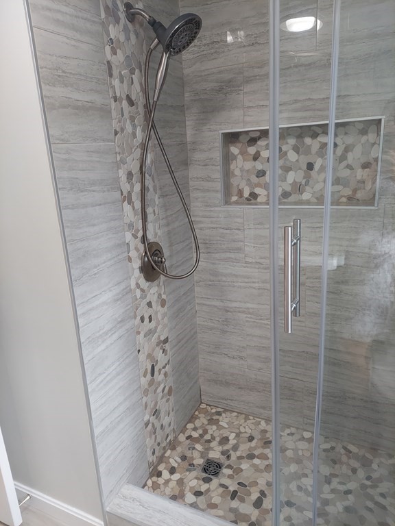 12 Devonshire Road Middleton, MA 01949 - Photo 22 of 36 Gallery Image 22