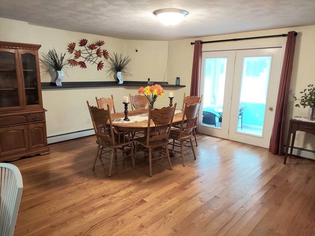 12 Devonshire Road Middleton, MA 01949 - Photo 25 of 36 Gallery Image 25