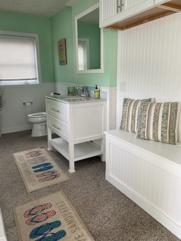 12 Devonshire Road Middleton, MA 01949 - Photo 36 of 36 Gallery Image 36