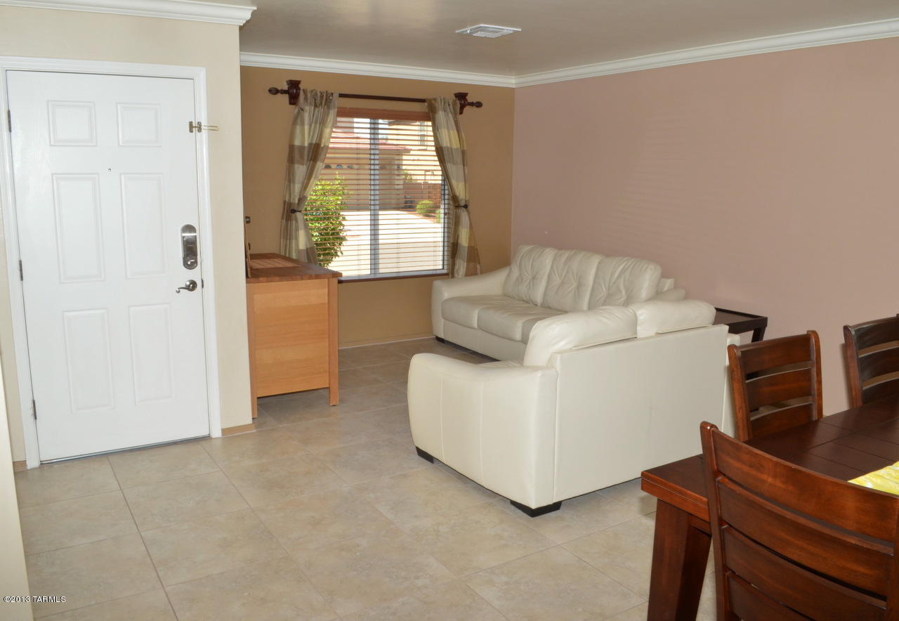 3619 East Fox Trotter Road Tucson, AZ 85739 - Photo 2 of 32