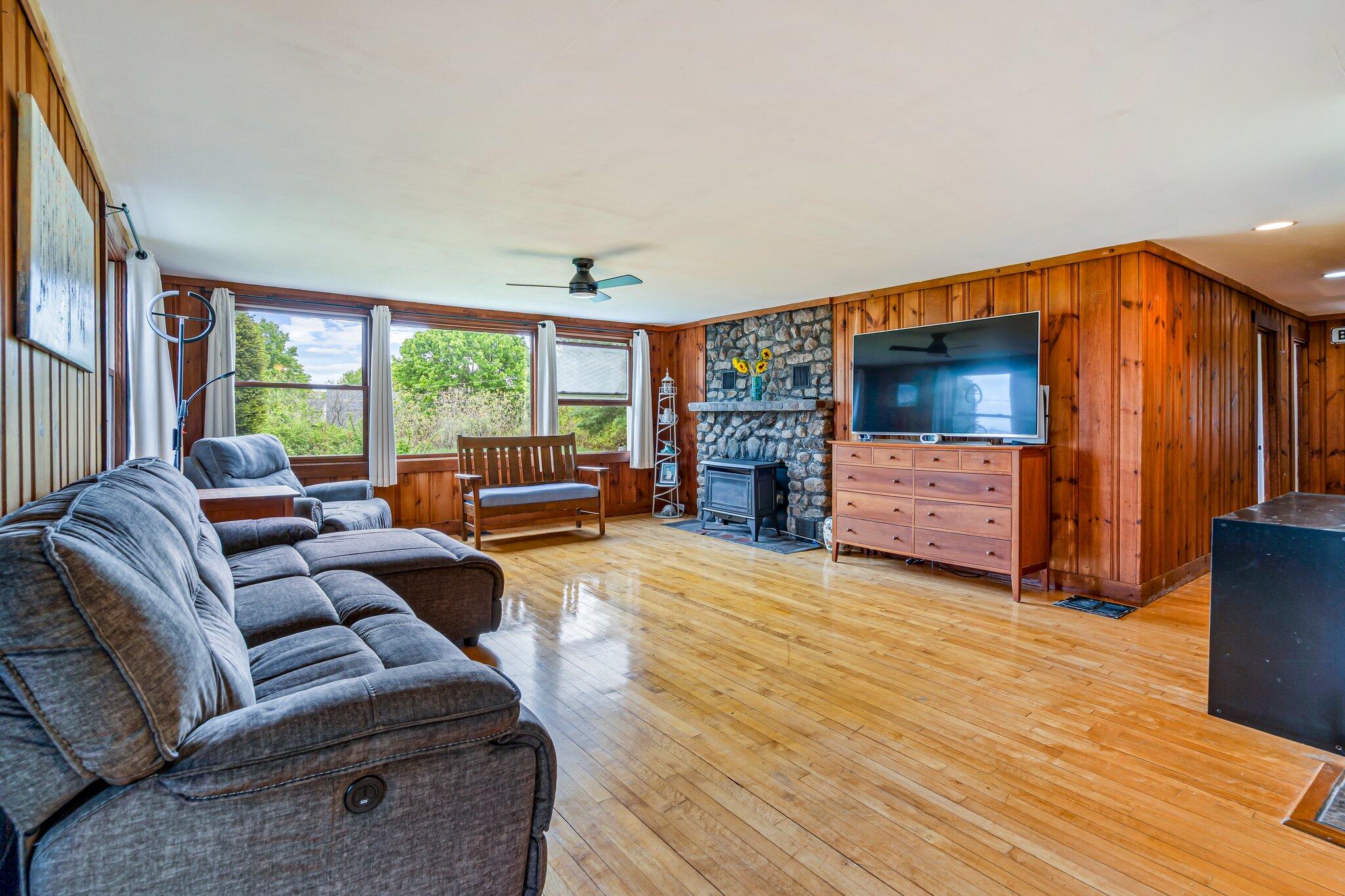 206 Sebago Lake Road Gorham, ME 04038 - Photo 9 of 64 Living Room