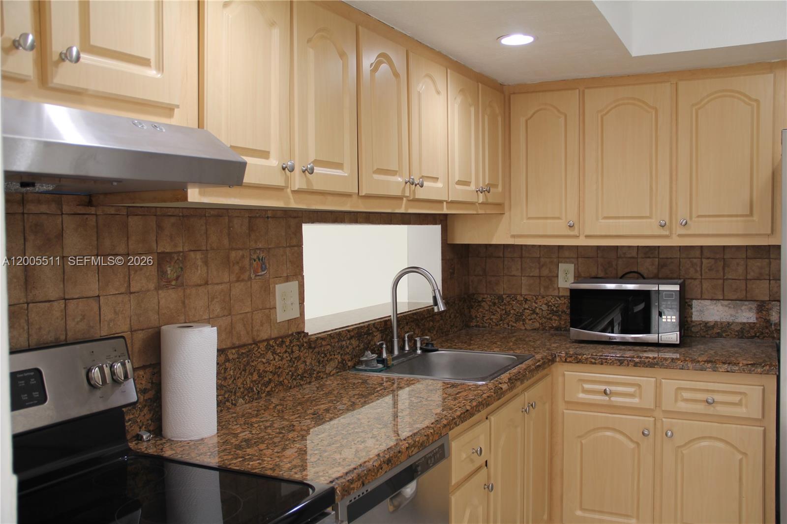 8700 Southwest 133rd Avenue Road, Unit 301 Miami, FL 33183 - Photo 28 of 33