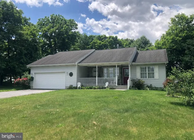 $289,900 | 1164 Paper Mill Road, Chambersburg, PA 17202