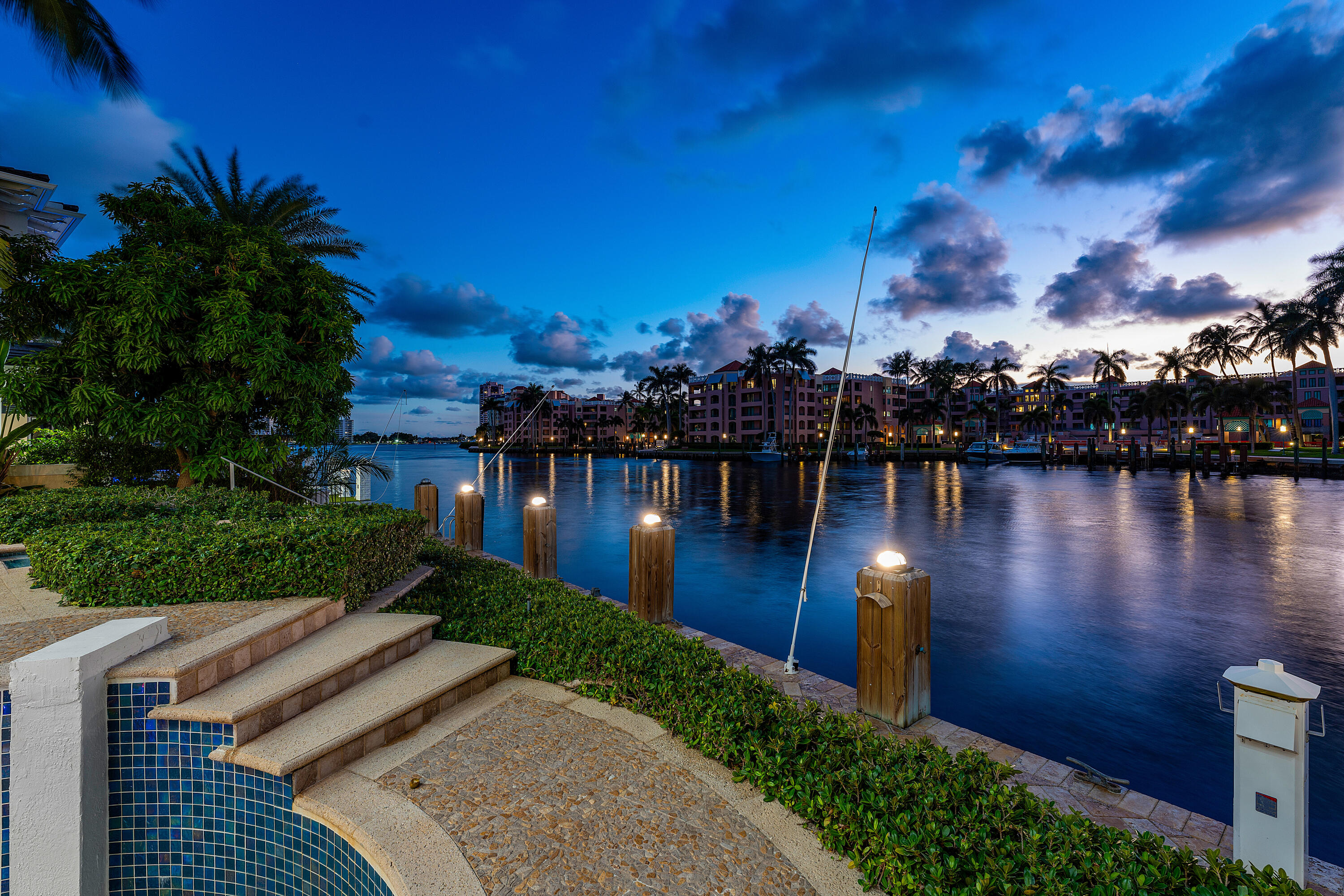 155 Southeast Spanish Trail Boca Raton, FL 33432 - Photo 2 of 111 IMG_3556