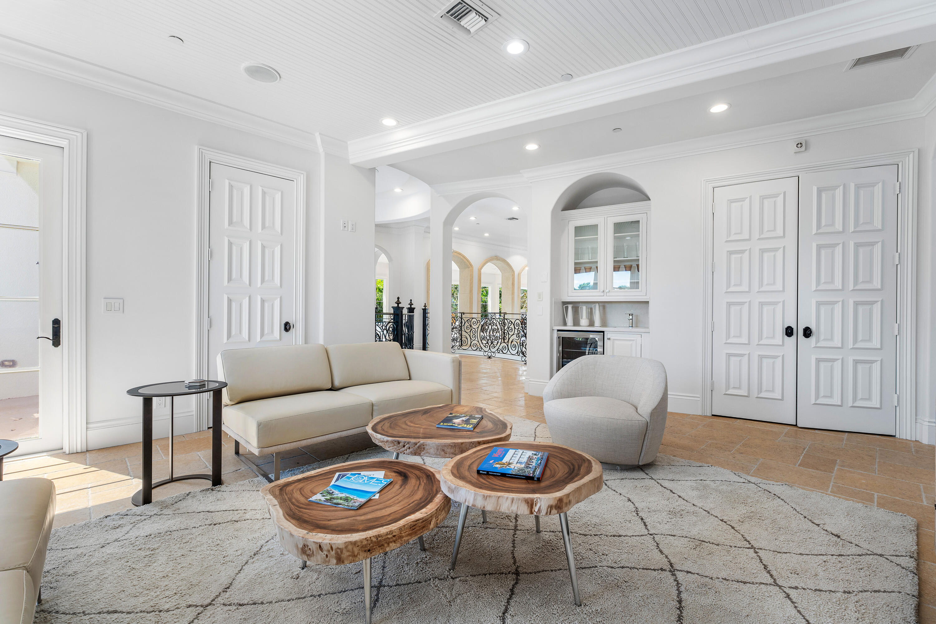 155 Southeast Spanish Trail Boca Raton, FL 33432 - Photo 51 of 111 IMG_3605