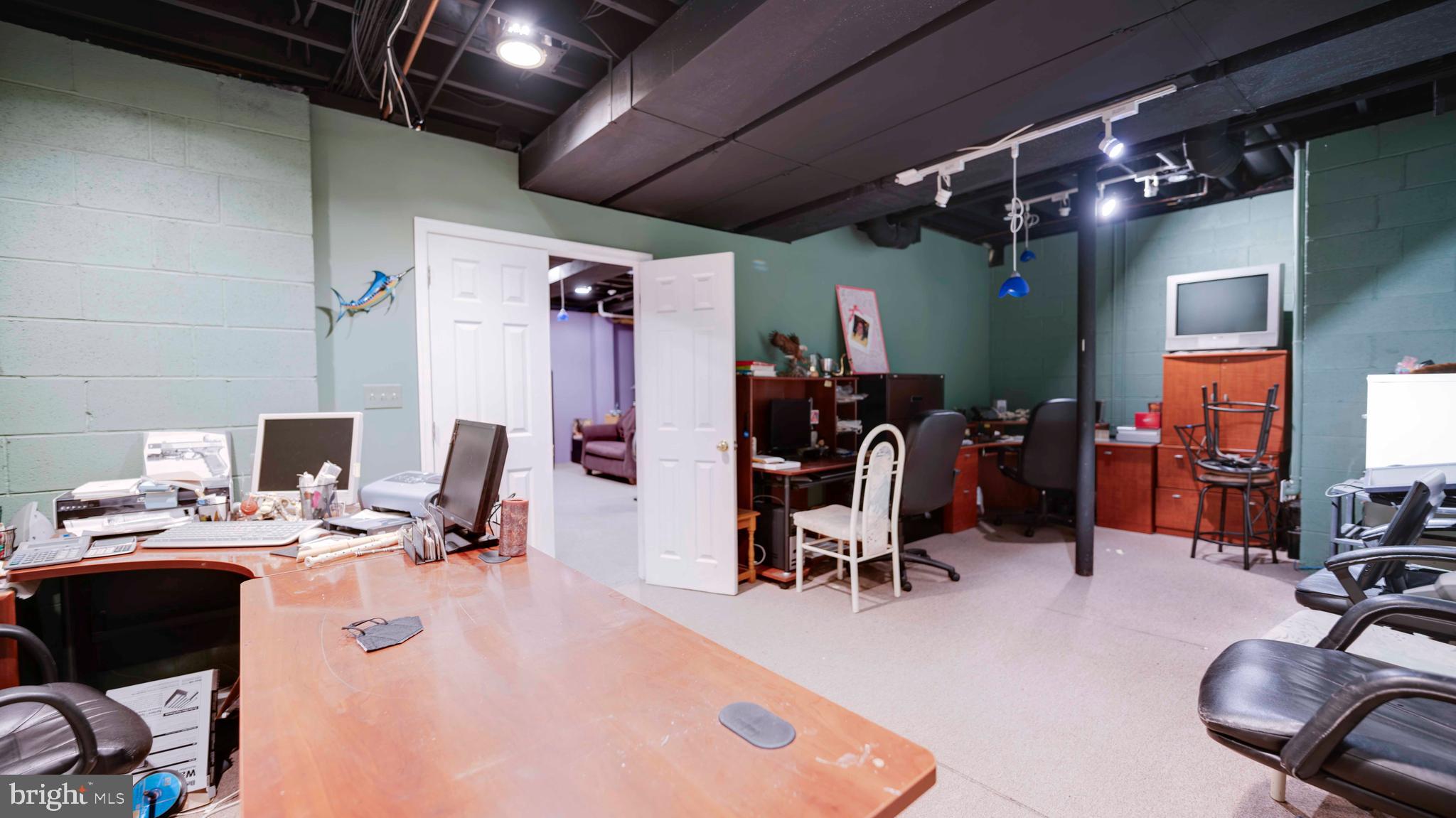 30 Milestone Drive Ringoes, NJ 08551 - Photo 28 of 35 Office