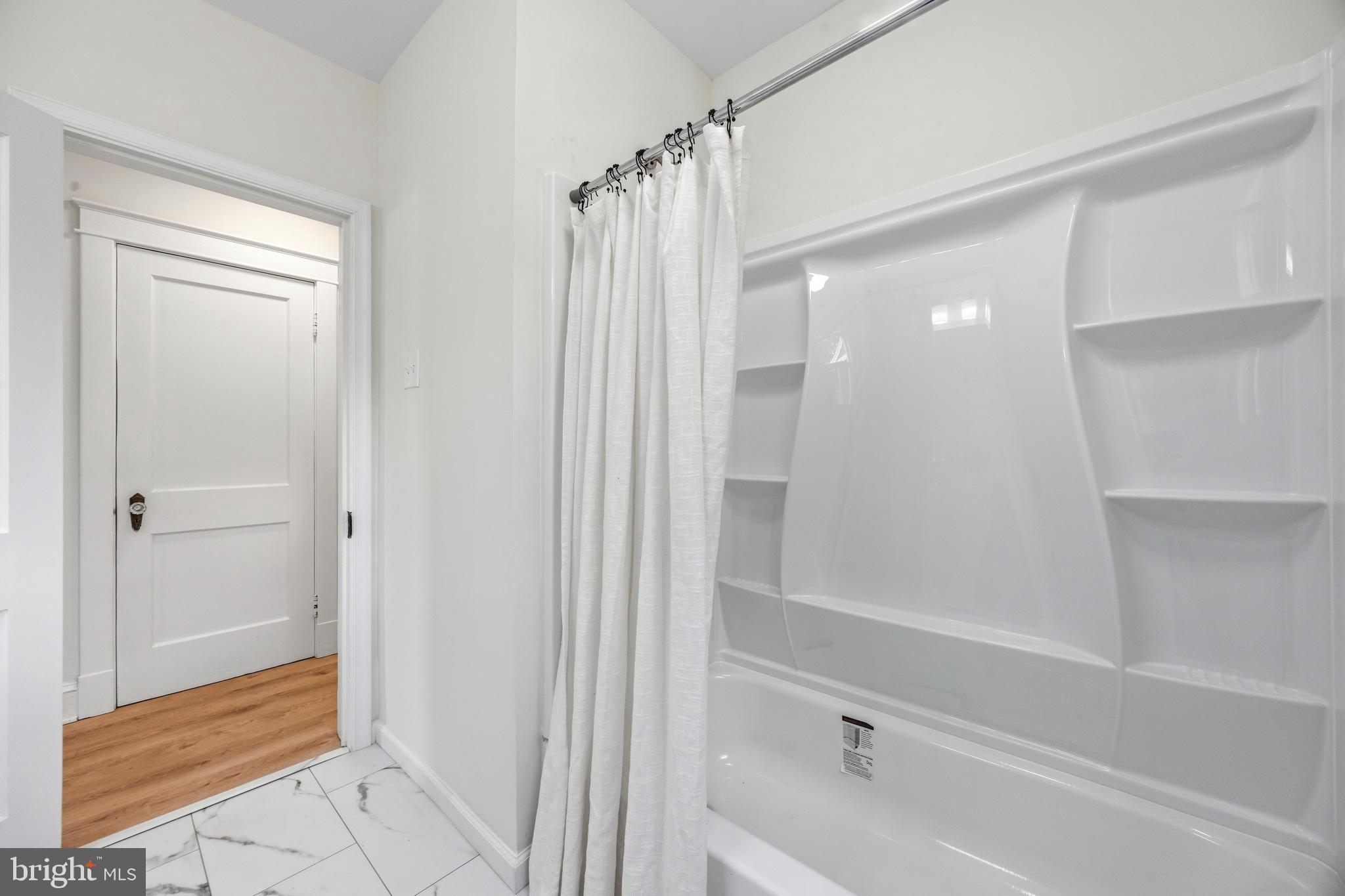 5559 Ashbourne Road Baltimore, MD 21227 - Photo 16 of 31