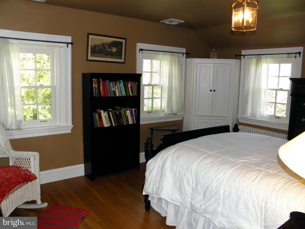 1320 Creek Road Leola, PA 17540 - Photo 12 of 23 Gallery Image 12
