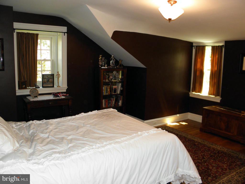 1320 Creek Road Leola, PA 17540 - Photo 13 of 23 Gallery Image 13