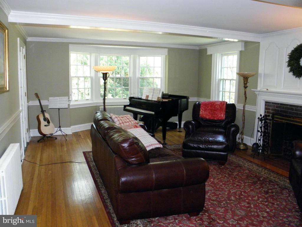 1320 Creek Road Leola, PA 17540 - Photo 5 of 23 Gallery Image 5