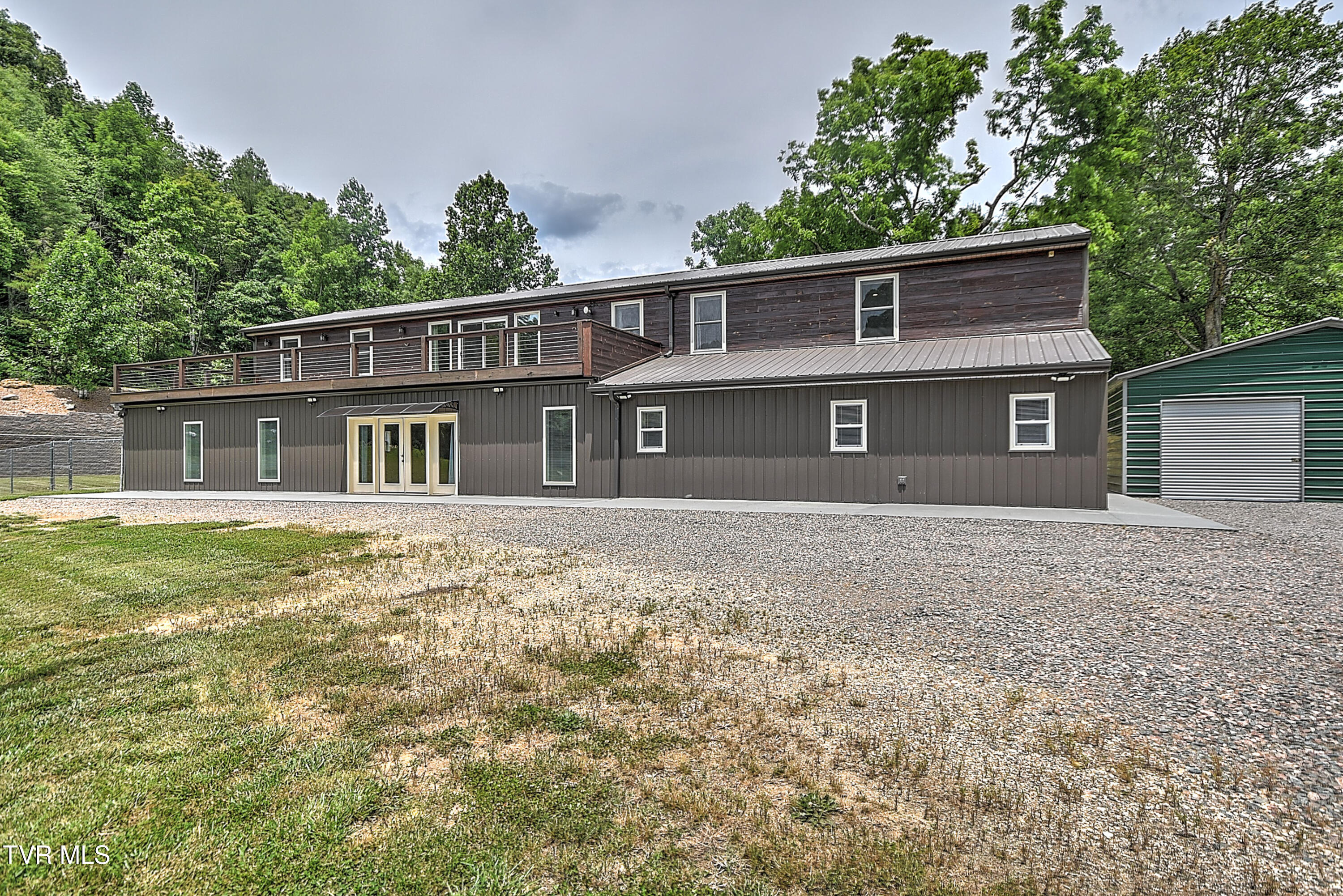4125 Pine Orchard Road Butler, TN 37640 - Photo 3 of 86 4125 Pine Orchard LC-2