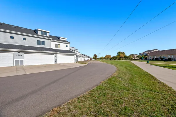 $299,900 | 4394 46th Avenue South, Unit B, Fargo, ND 58104