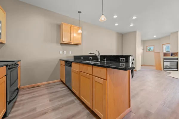 $299,900 | 4394 46th Avenue South, Unit B, Fargo, ND 58104