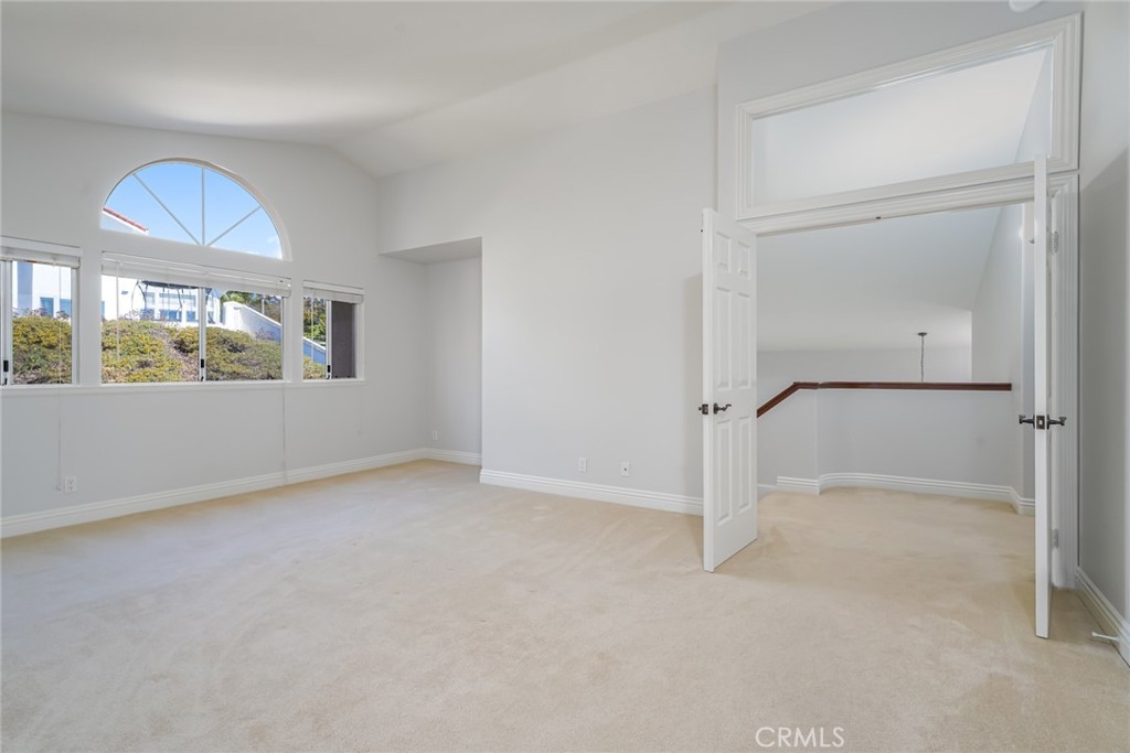 19 Springbrook Road Laguna Niguel, CA 92677 - Photo 22 of 50 an empty room with window