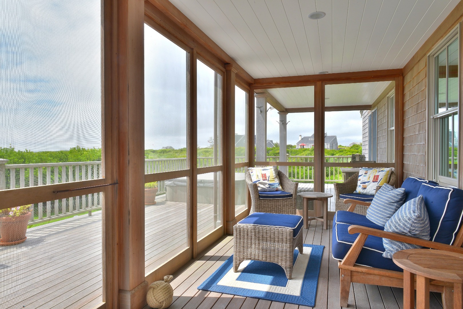 11 Columbus Avenue Nantucket, MA 02554 - Photo 12 of 42