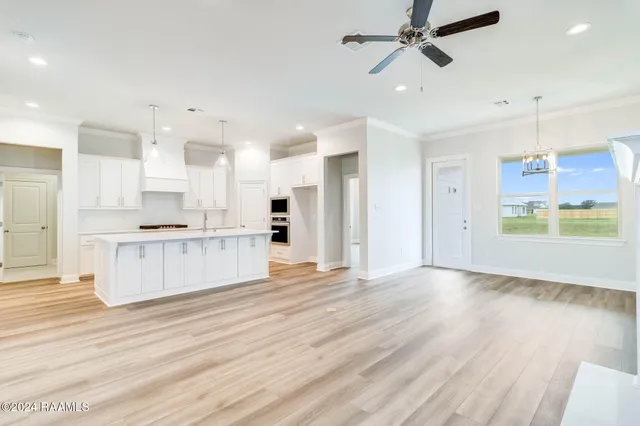 $448,115 | 308 Sweet Harvest Road, Youngsville, LA 70592