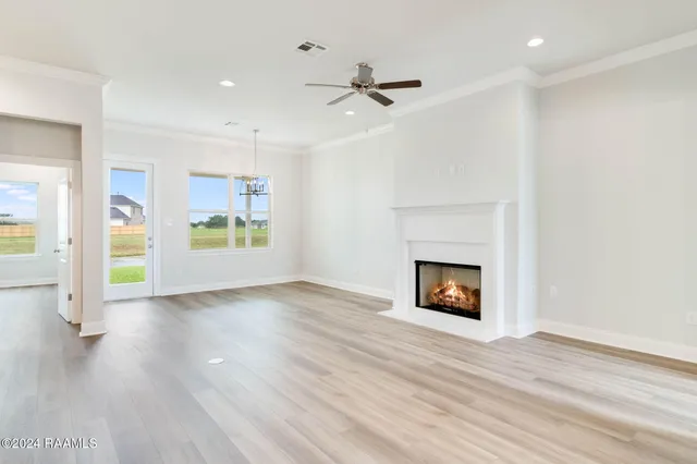 $448,115 | 308 Sweet Harvest Road, Youngsville, LA 70592