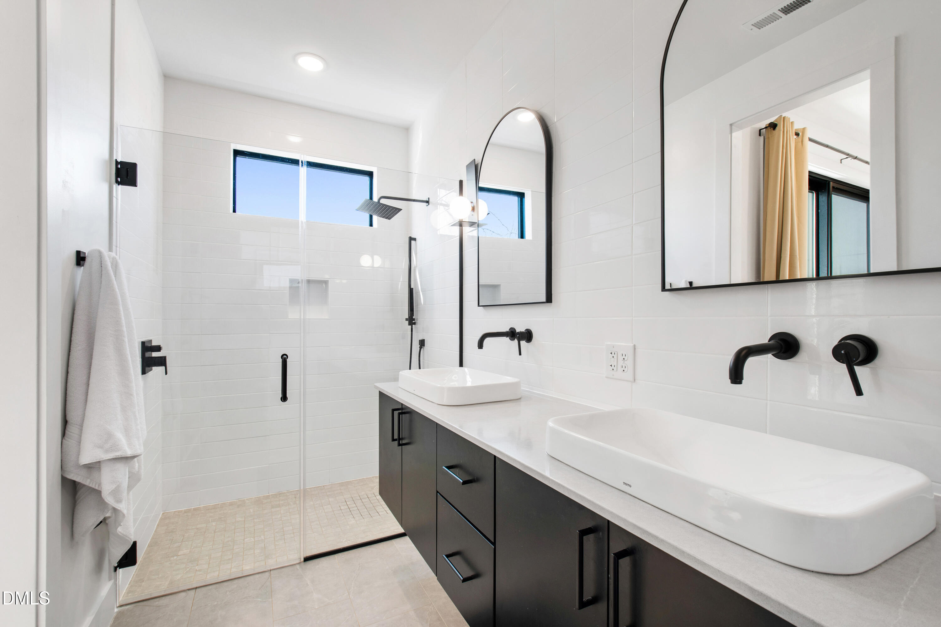 2123 Brewer Street Raleigh, NC 27608 - Photo 26 of 61 Brewer (49)