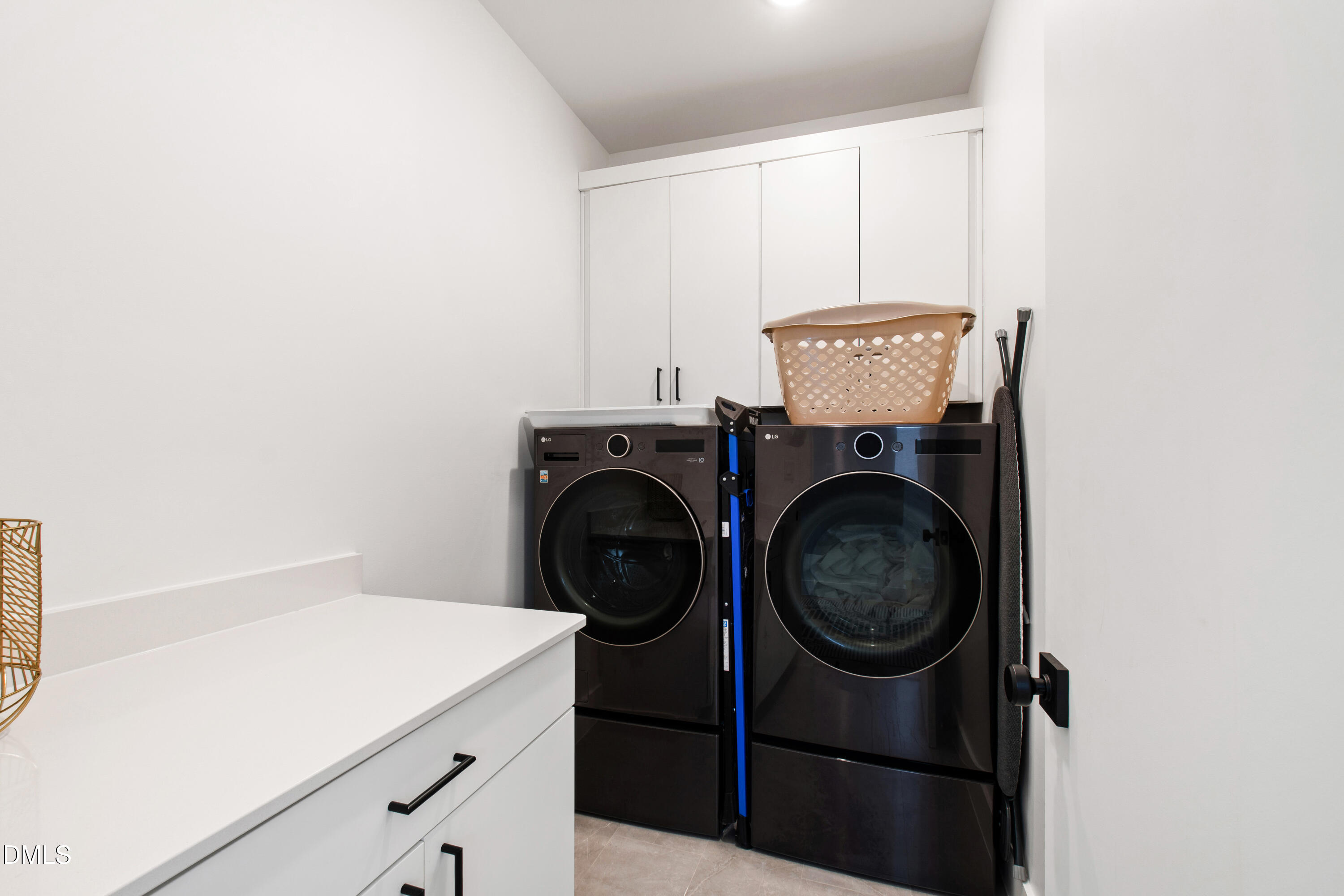 2123 Brewer Street Raleigh, NC 27608 - Photo 36 of 61 Brewer (45)