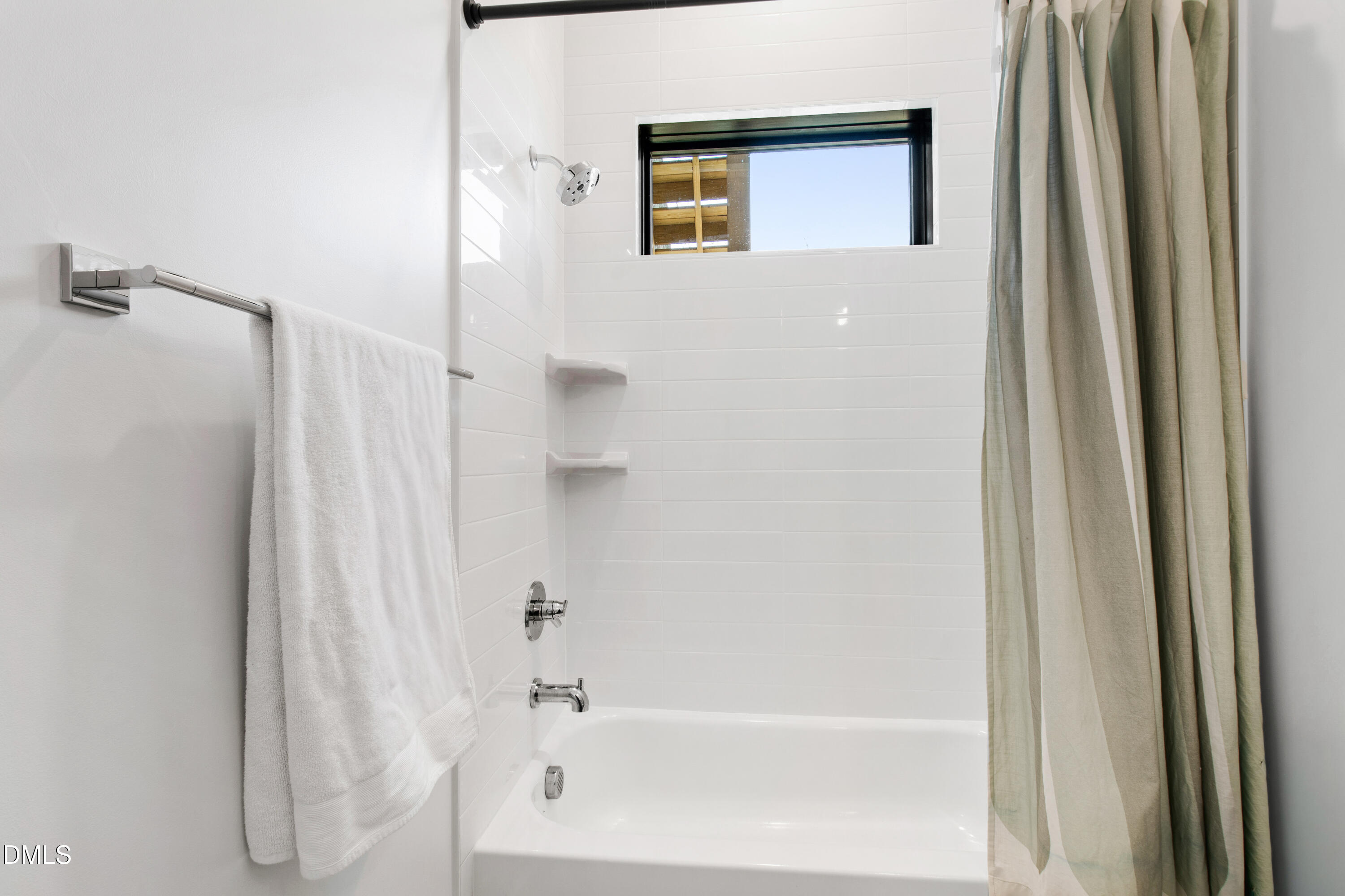 2123 Brewer Street Raleigh, NC 27608 - Photo 45 of 61 Brewer (15)