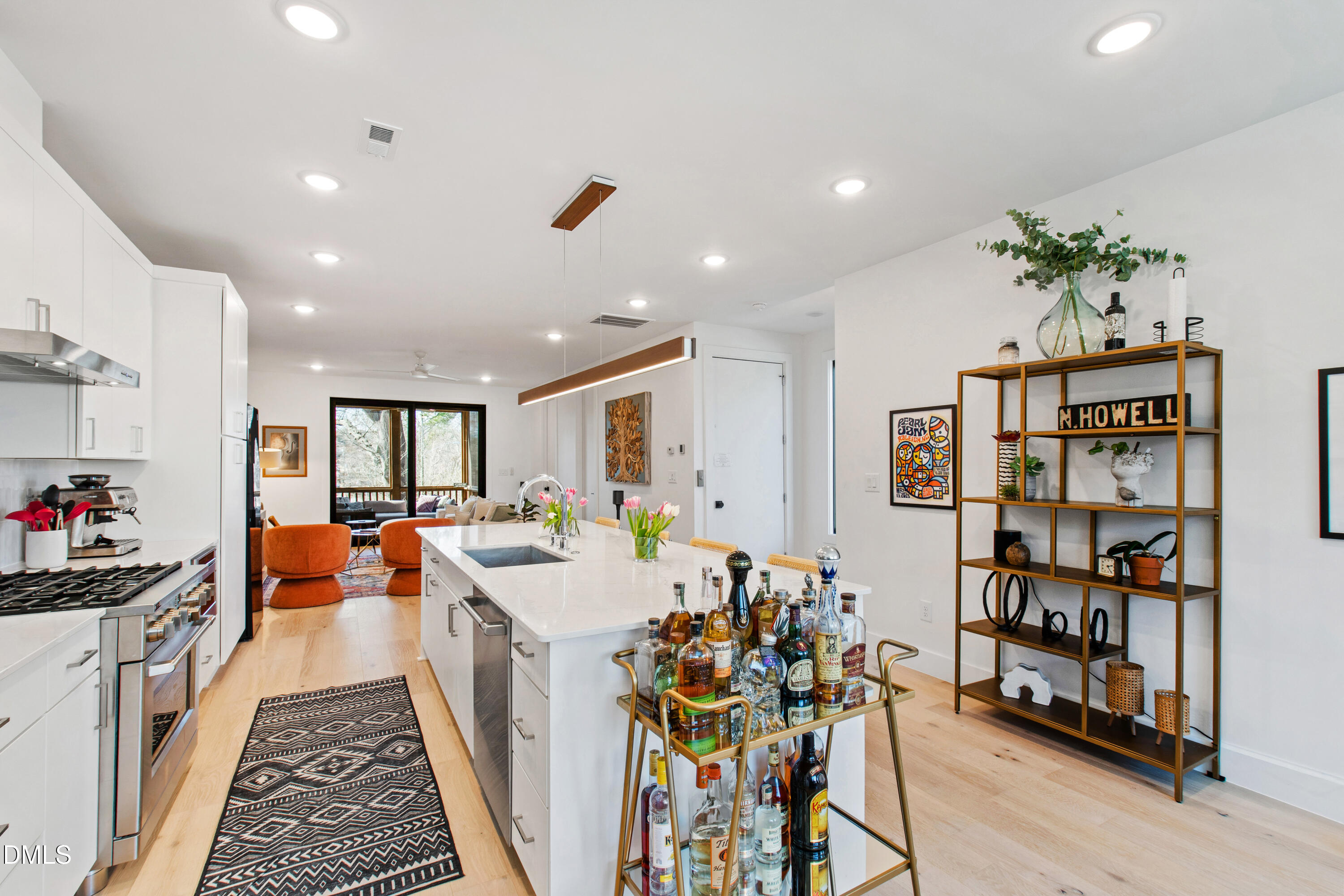 2123 Brewer Street Raleigh, NC 27608 - Photo 8 of 61 Brewer (36)