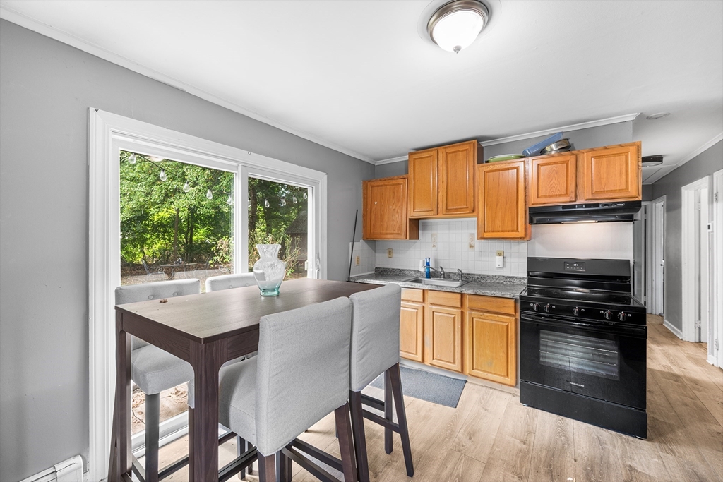 42 Amherst Road Stoughton, MA 02072 - Photo 3 of 16 Gallery Image 3