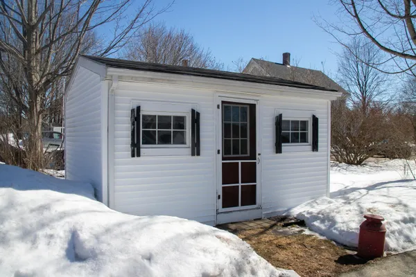 $549,000 | 18 Maple Street, North Berwick, ME 03906