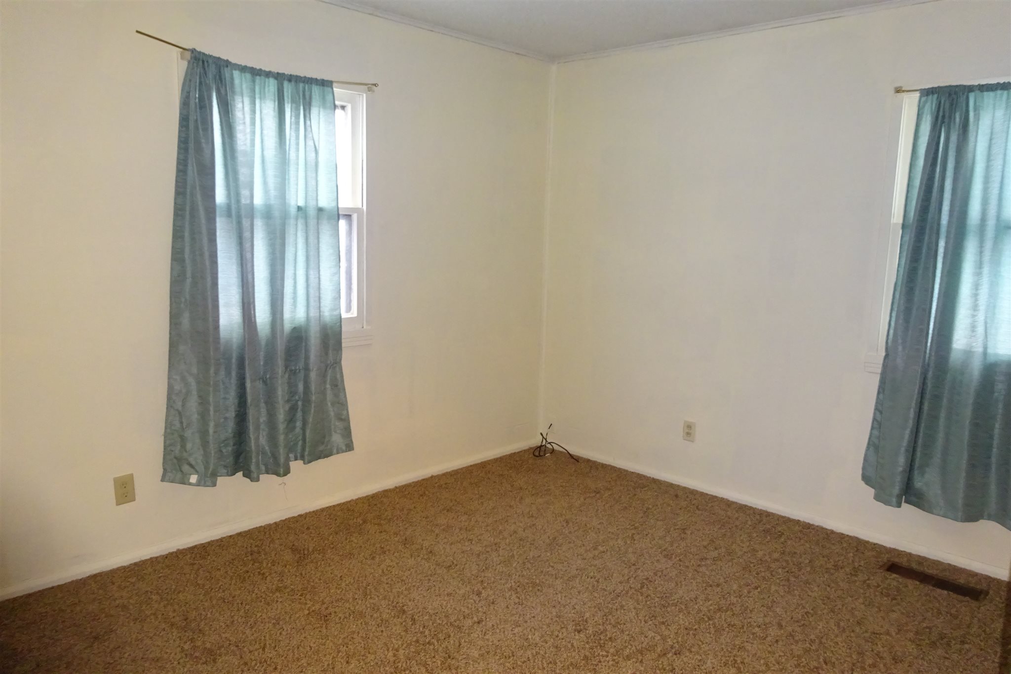 603 West 9th Street Rochester, IN 46975 - Photo 8 of 13
