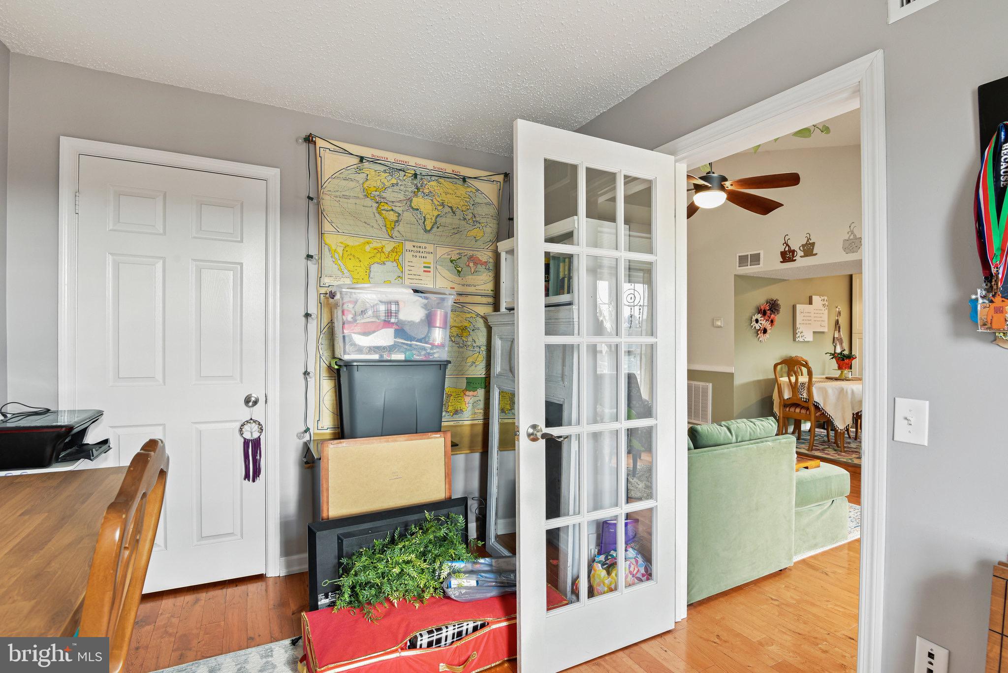 104 Fort Evans Road Southeast, Unit E Leesburg, VA 20175 - Photo 14 of 28 Gallery Image 14
