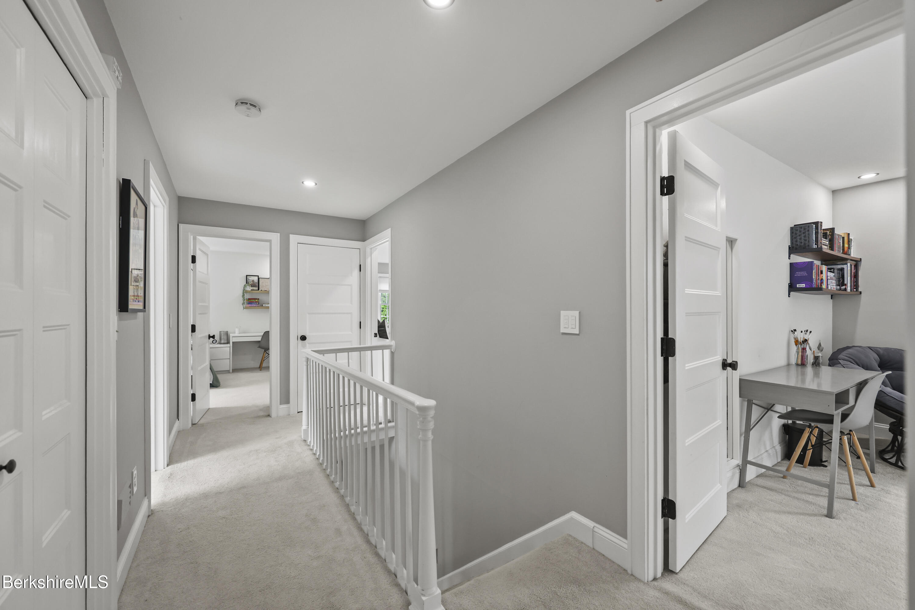 888 Hancock Road Williamstown, MA 01267 - Photo 38 of 78 185 Second Floor Landing