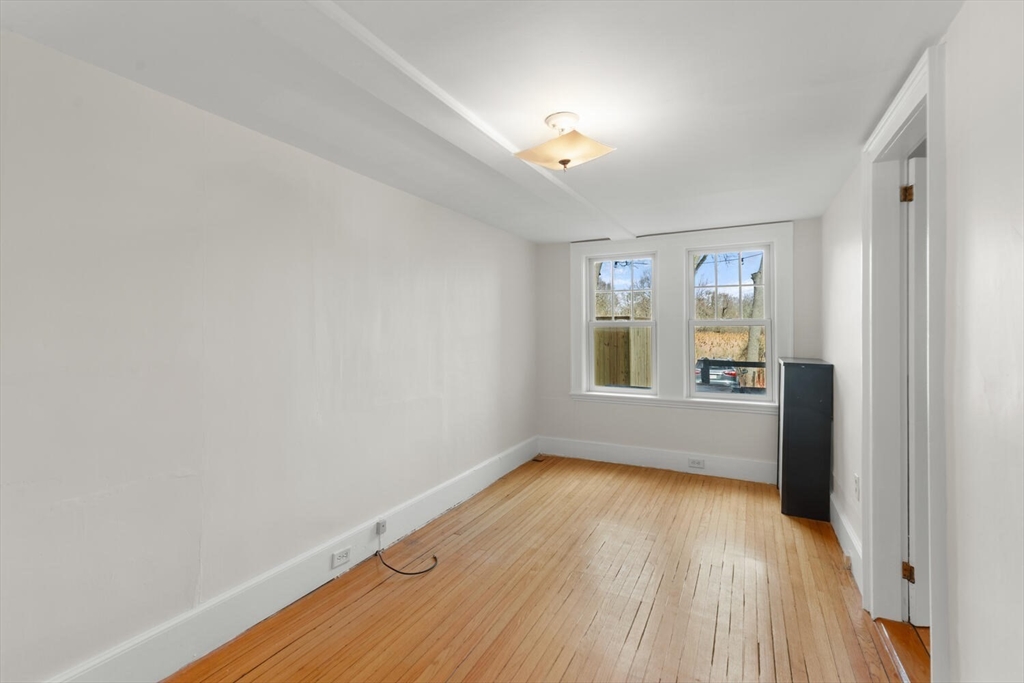 71 Conant Street, Unit 3 Beverly, MA 01915 - Photo 16 of 26