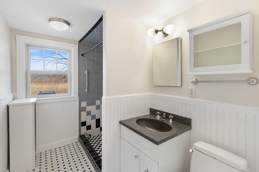 71 Conant Street, Unit 3 Beverly, MA 01915 - Photo 17 of 26