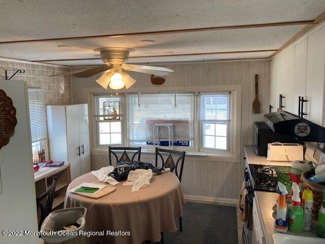 4 Longview Trail Cream Ridge, NJ 08514 - Photo 4 of 13 1